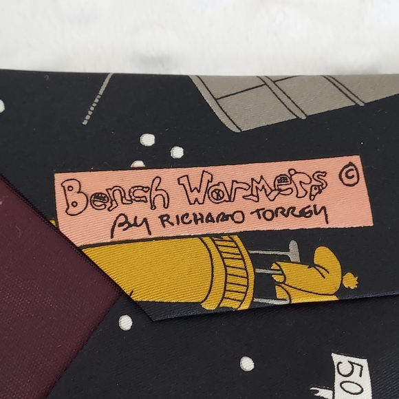 Vintage Golf Tie Richard Torrey Necktie Bench Warmers NWT 100% Silk Bucket Balls - Picture 10 of 12